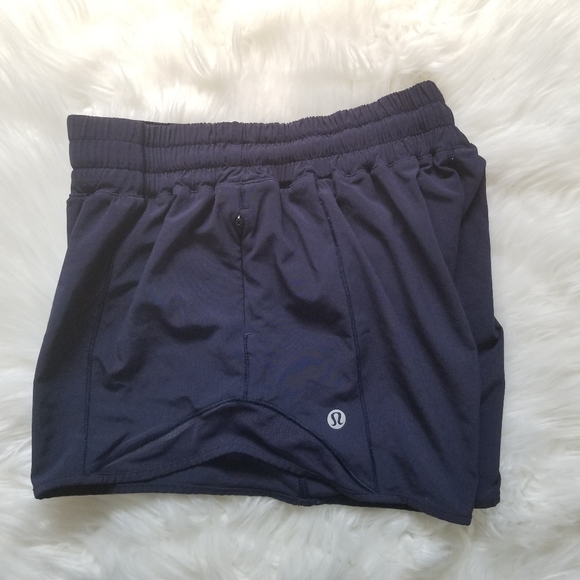 Lululemon Hottie Hot Short II 2.5" Navy - Picture 5 of 12